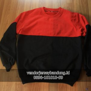 sweater dua warna